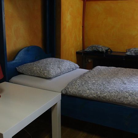 El Hostel Warszawa Eksteriør bilde