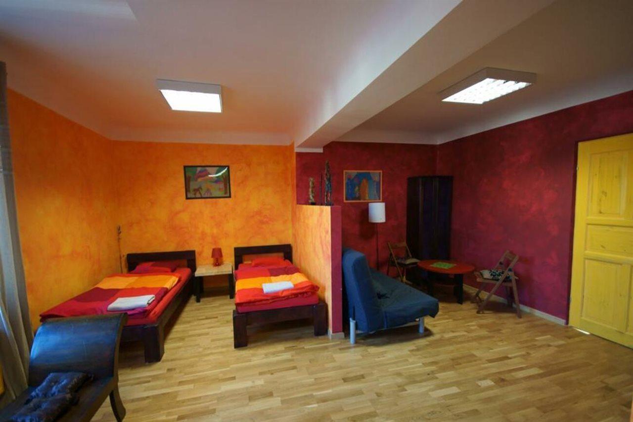 El Hostel Warszawa Eksteriør bilde