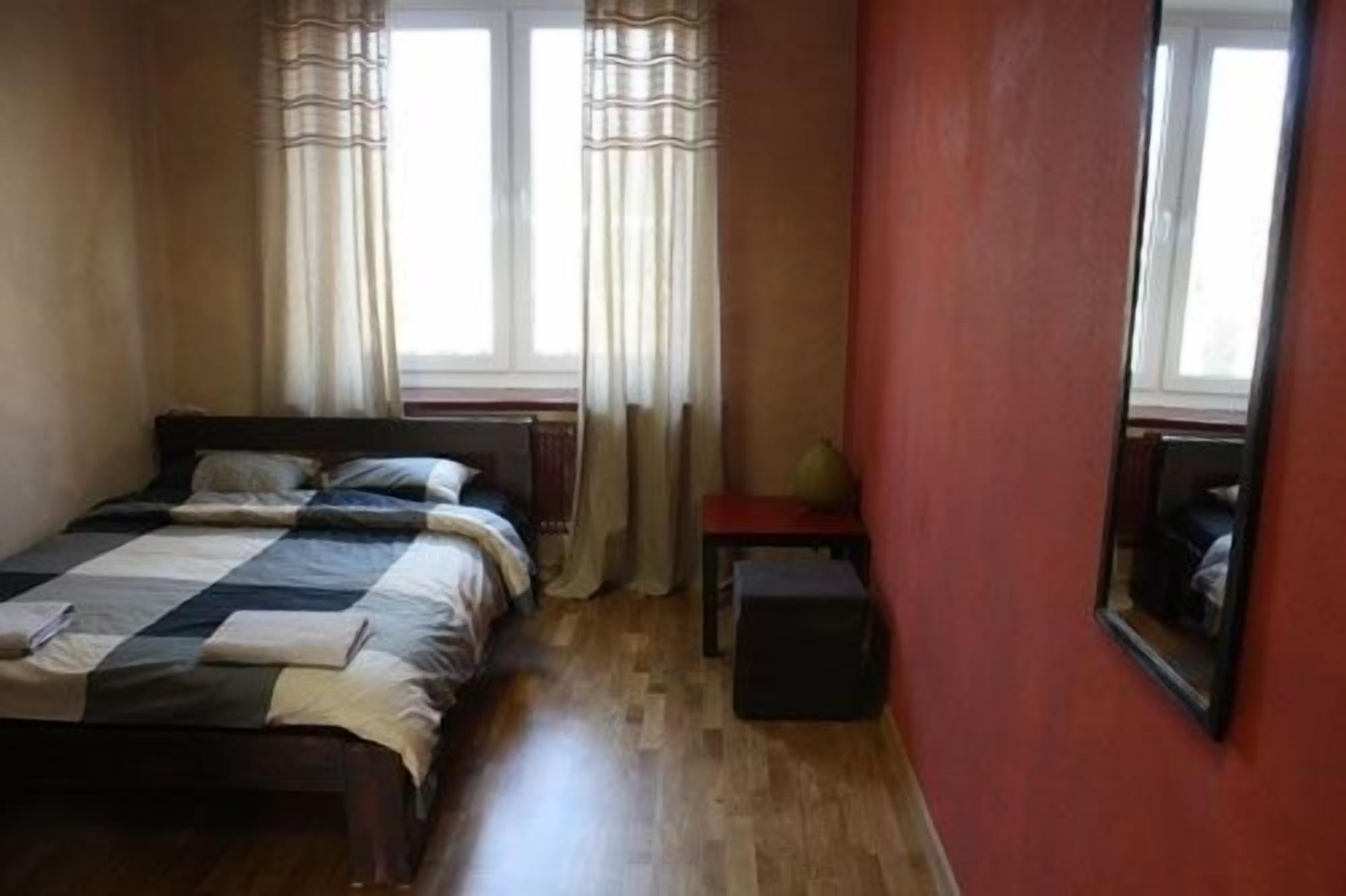 El Hostel Warszawa Eksteriør bilde