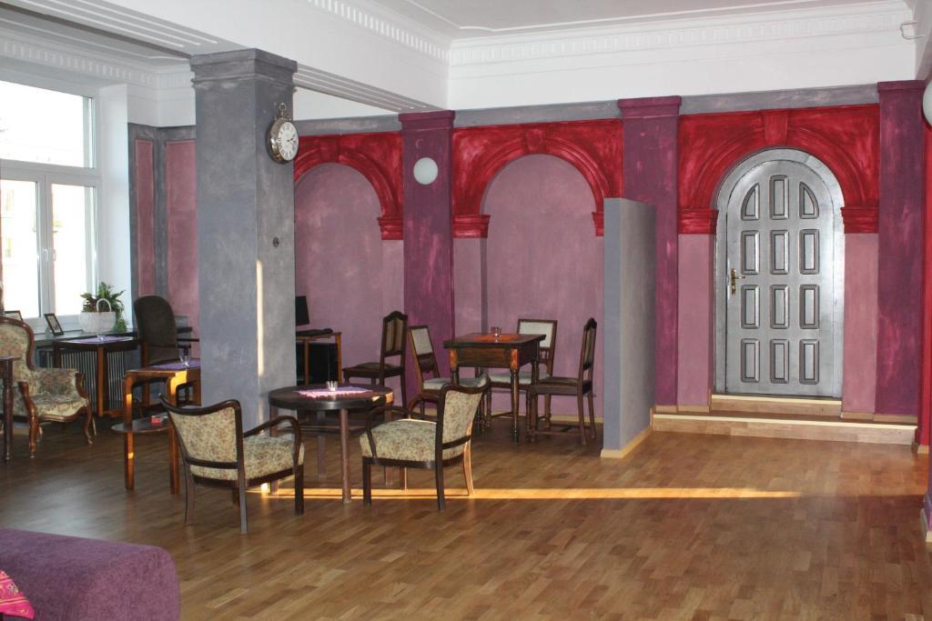 El Hostel Warszawa Eksteriør bilde