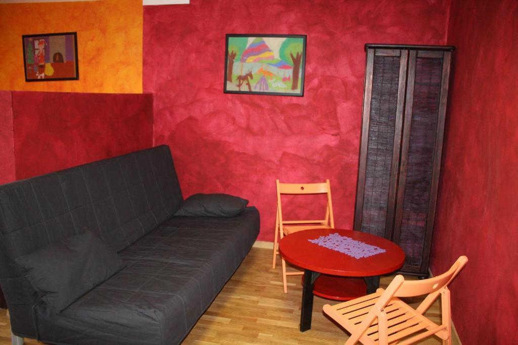 El Hostel Warszawa Rom bilde